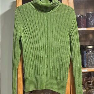 Liz Claiborne Green Turtleneck Sweater